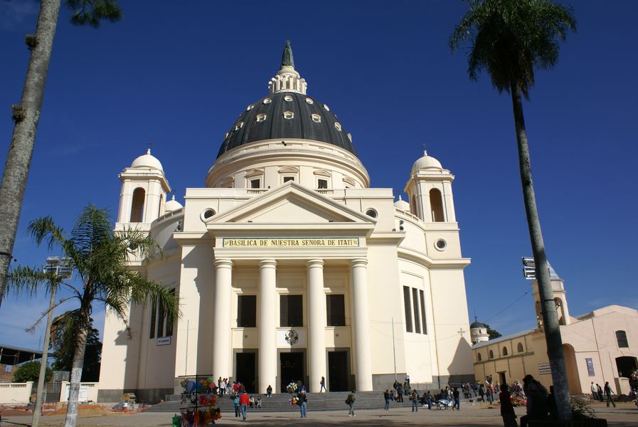 Basílica de Nuestra Señora de Itatí